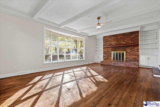 410 Woodland Dr, Marion, SC 29571