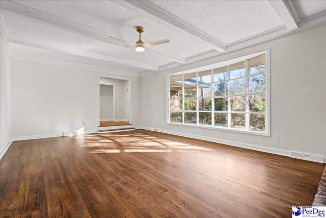 410 Woodland Dr, Marion, SC 29571