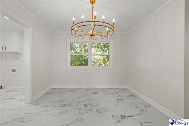 410 Woodland Dr, Marion, SC 29571