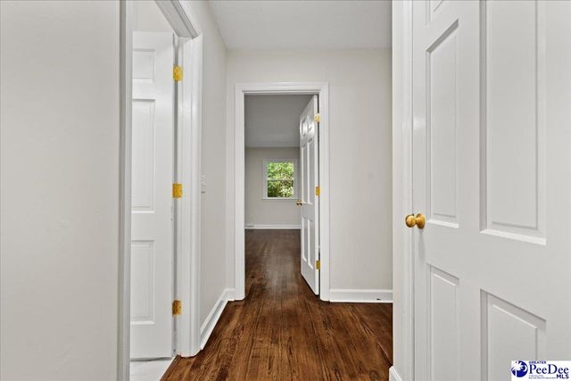 410 Woodland Dr, Marion, SC 29571