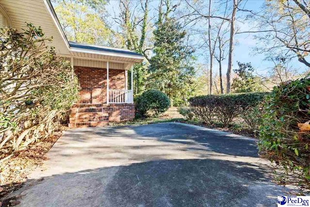 410 Woodland Dr, Marion, SC 29571