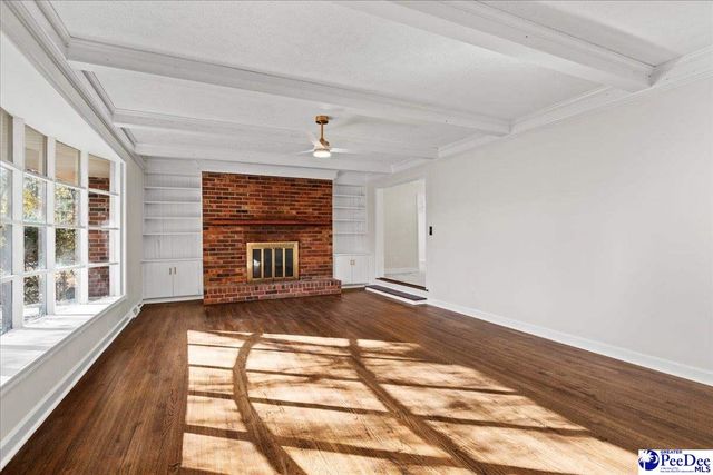 410 Woodland Dr, Marion, SC 29571