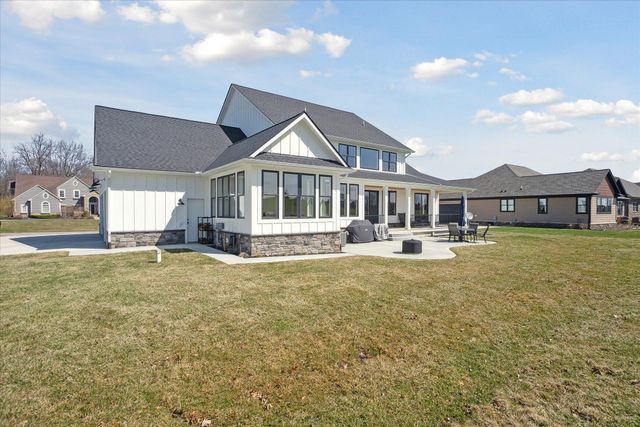 1189 Invitational Drive, Metamora, MI 48455