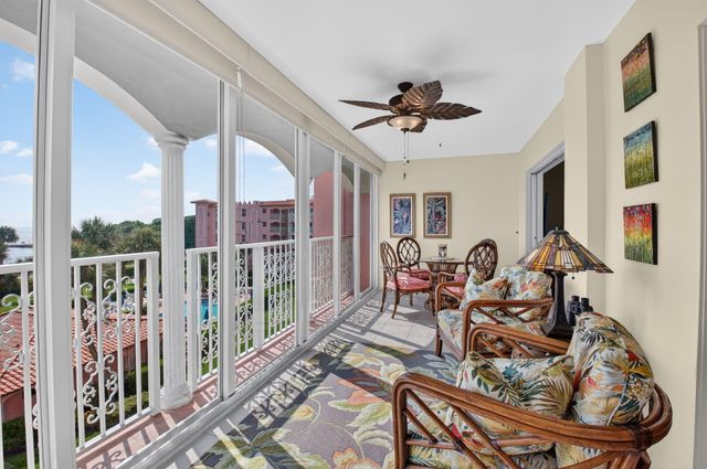 1040 BANYAN Road 4060, Boca Raton, FL 33432