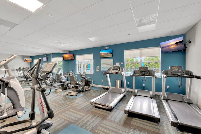 10773 Royal Caribbean Circle, Boynton Beach, FL 33437
