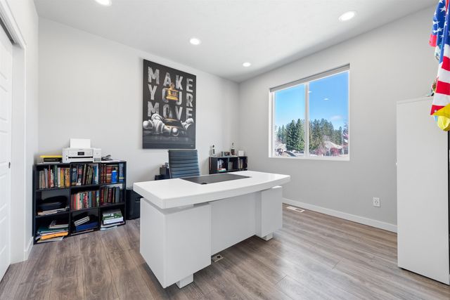 11625 N Alberta Ln, Spokane, WA 99218