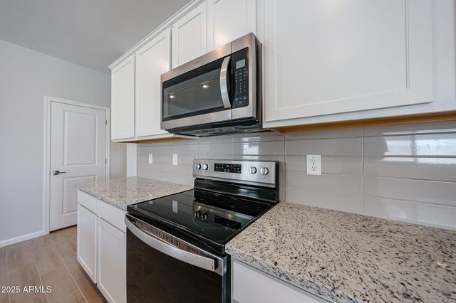 18177 W CALLE LEJOS --, Surprise, AZ 85387