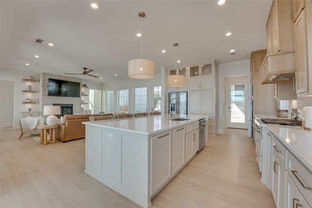 13610 Park Harbor Drive, Eustace, TX 75124