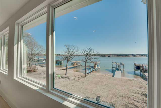 13610 Park Harbor Drive, Eustace, TX 75124