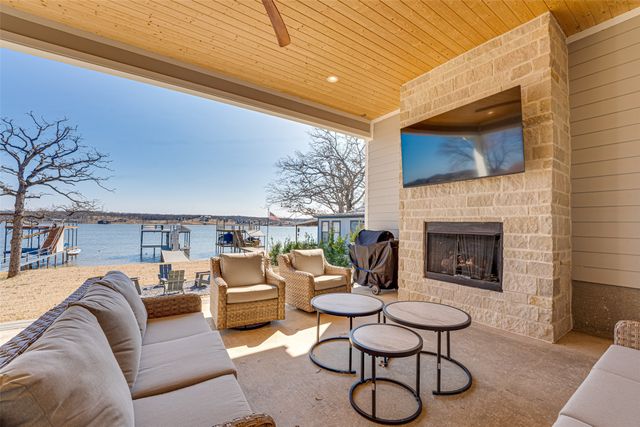 13610 Park Harbor Drive, Eustace, TX 75124