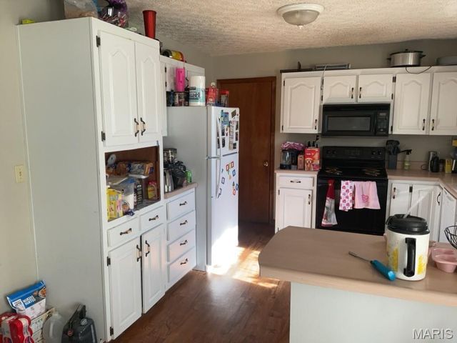 14040 Howard Lane, Dixon, MO 65459