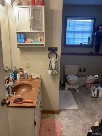 14040 Howard Lane, Dixon, MO 65459