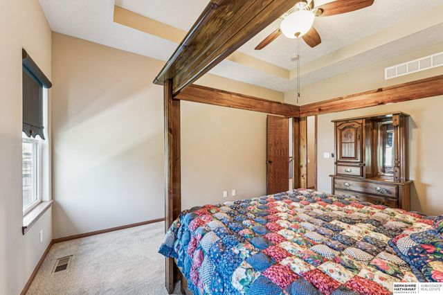 14502 S 22nd Street, Bellevue, NE 68812