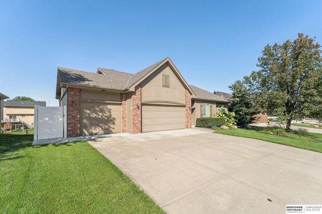 14502 S 22nd Street, Bellevue, NE 68812