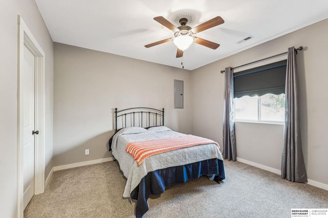 14502 S 22nd Street, Bellevue, NE 68812