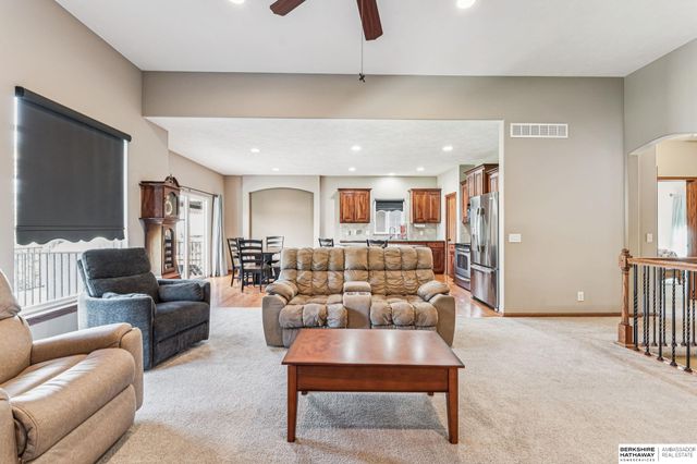 14502 S 22nd Street, Bellevue, NE 68812