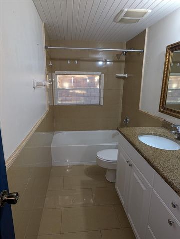 2004 2ND AVENUE E 1, Bradenton, FL 34208