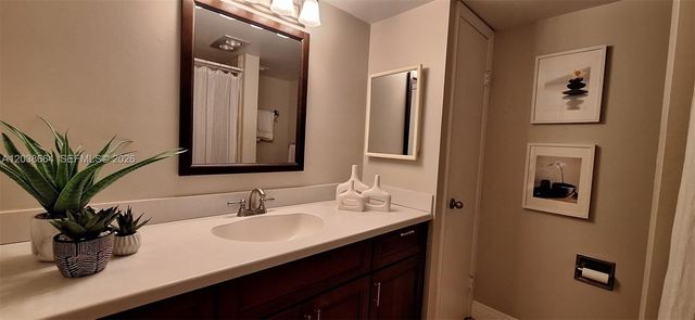 3100 NE 49th Street 510, Fort Lauderdale, FL 33308
