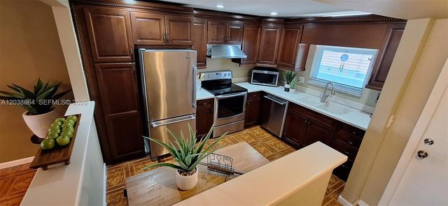 3100 NE 49th Street 510, Fort Lauderdale, FL 33308