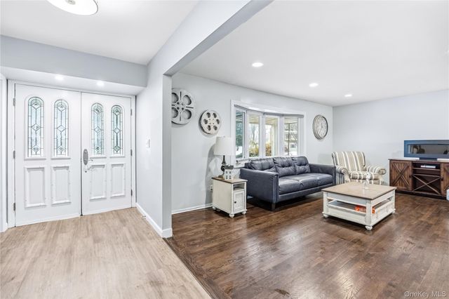 83 Newport Avenue, Tappan, NY 10983