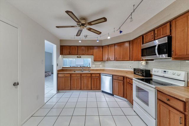 8302 Opalwood Lane, Humble, TX 77338