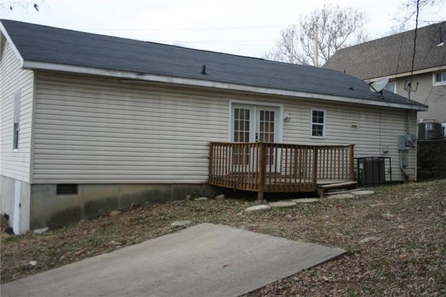 1631 Belmont Avenue, Kansas City, MO 64126