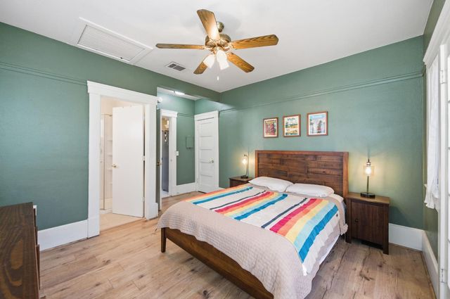 445 E Weldon Avenue, Fresno, CA 93704