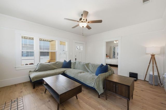 445 E Weldon Avenue, Fresno, CA 93704