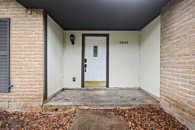 6834 Gettysburg Drive, Richmond, TX 77469