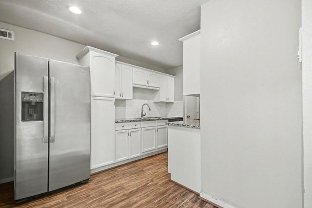 6834 Gettysburg Drive, Richmond, TX 77469