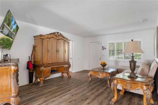 1140 S Highlands Avenue, Inverness, FL 34452
