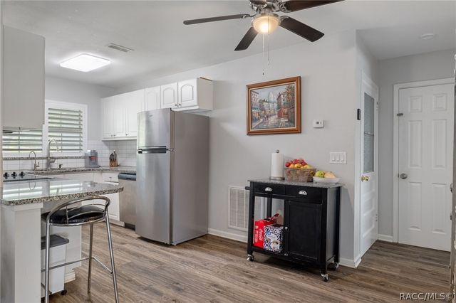 1140 S Highlands Avenue, Inverness, FL 34452