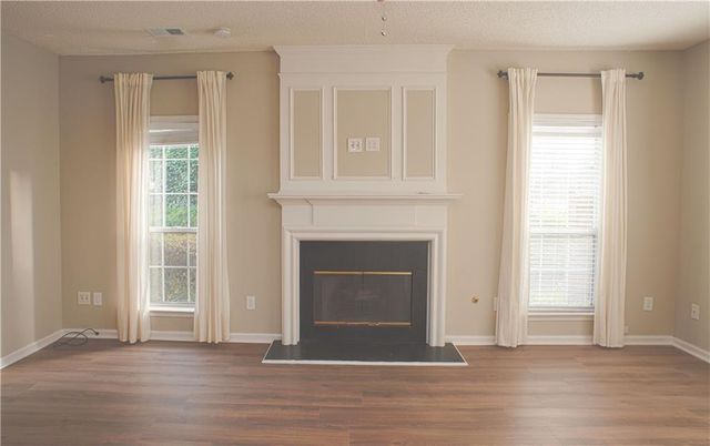 558 Lullingstone SE Drive, Marietta, GA 30067