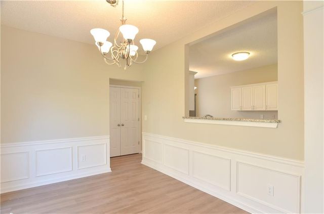 558 Lullingstone SE Drive, Marietta, GA 30067