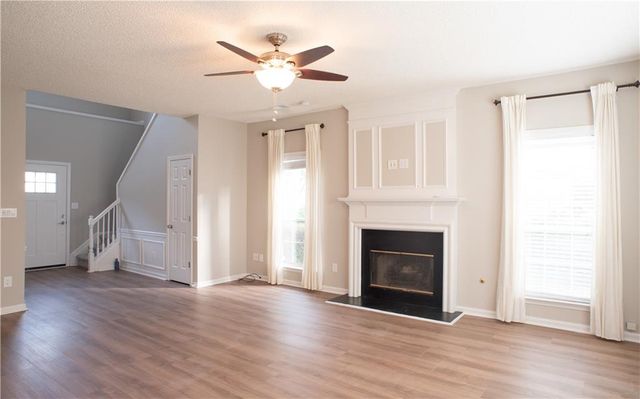 558 Lullingstone SE Drive, Marietta, GA 30067