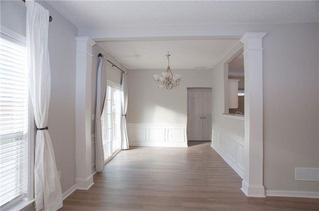 558 Lullingstone SE Drive, Marietta, GA 30067