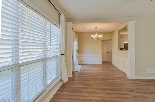 558 Lullingstone SE Drive, Marietta, GA 30067