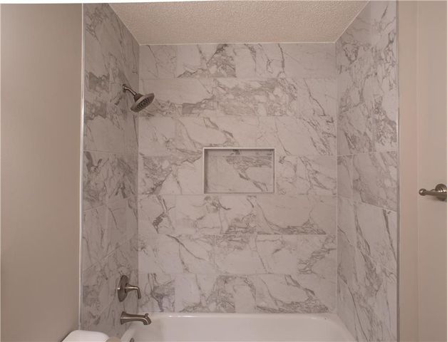 558 Lullingstone SE Drive, Marietta, GA 30067