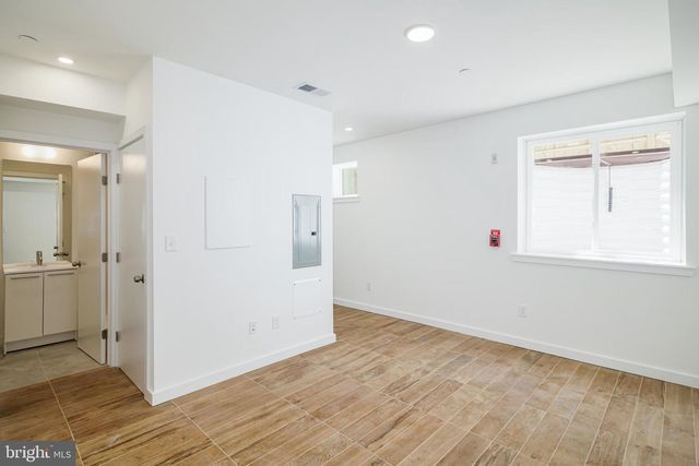 1842 E HAROLD ST, Philadelphia, PA 19125