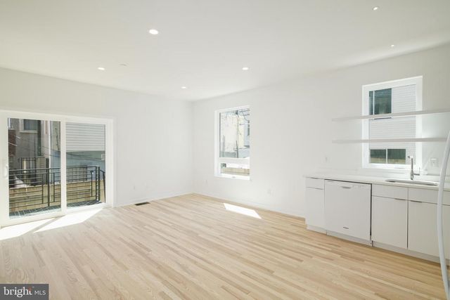 1842 E HAROLD ST, Philadelphia, PA 19125