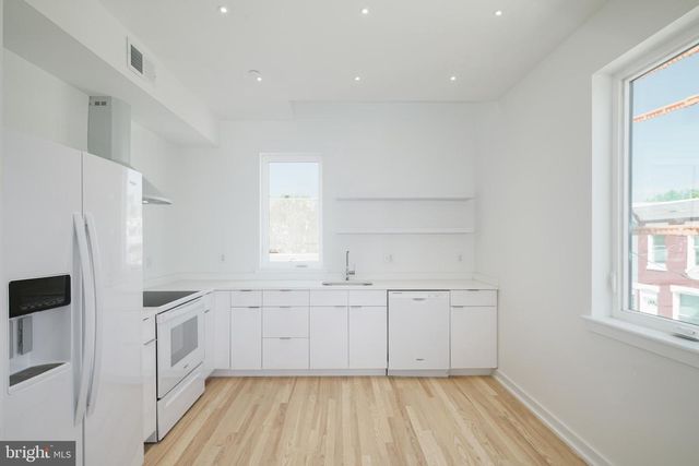 1842 E HAROLD ST, Philadelphia, PA 19125