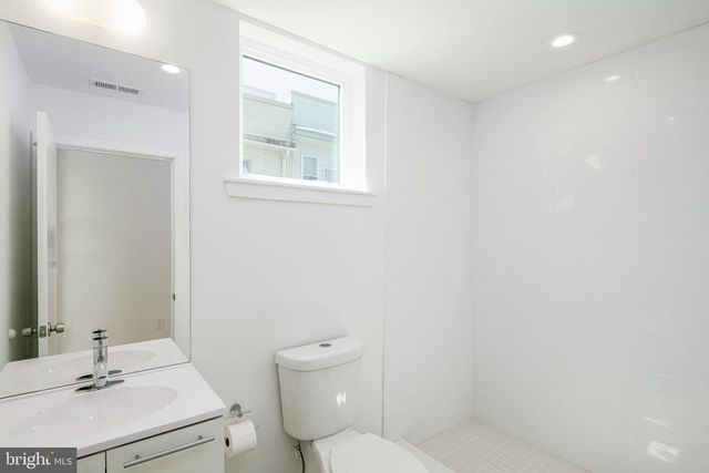 1842 E HAROLD ST, Philadelphia, PA 19125