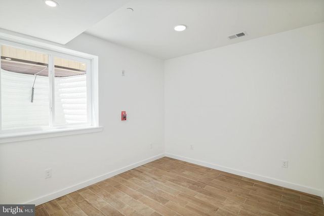 1842 E HAROLD ST, Philadelphia, PA 19125