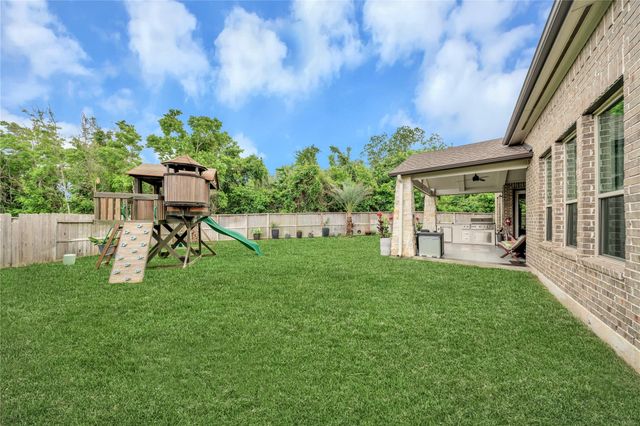 8826 Forest Side Drive, Missouri City, TX 77459