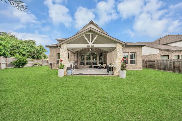 8826 Forest Side Drive, Missouri City, TX 77459