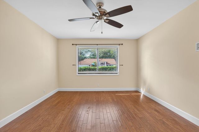 28 Hickory Hill Road, Tequesta, FL 33469