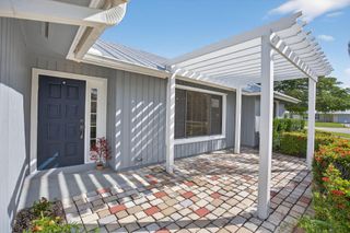 28 Hickory Hill Road, Tequesta, FL 33469