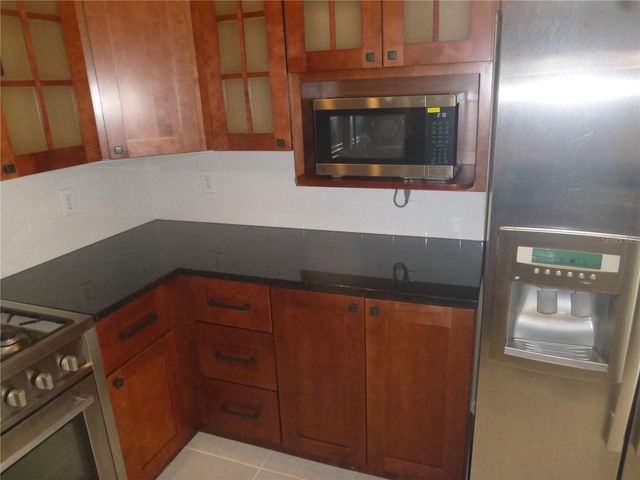 2018 WRANGLER DRIVE, Brandon, FL 33511