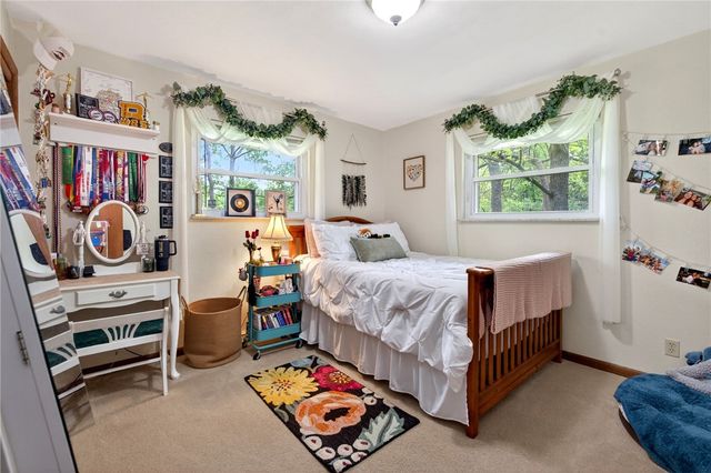 4200 Sugarcreek Drive, Bellbrook, OH 45305