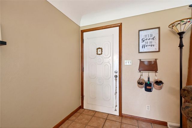 4200 Sugarcreek Drive, Bellbrook, OH 45305